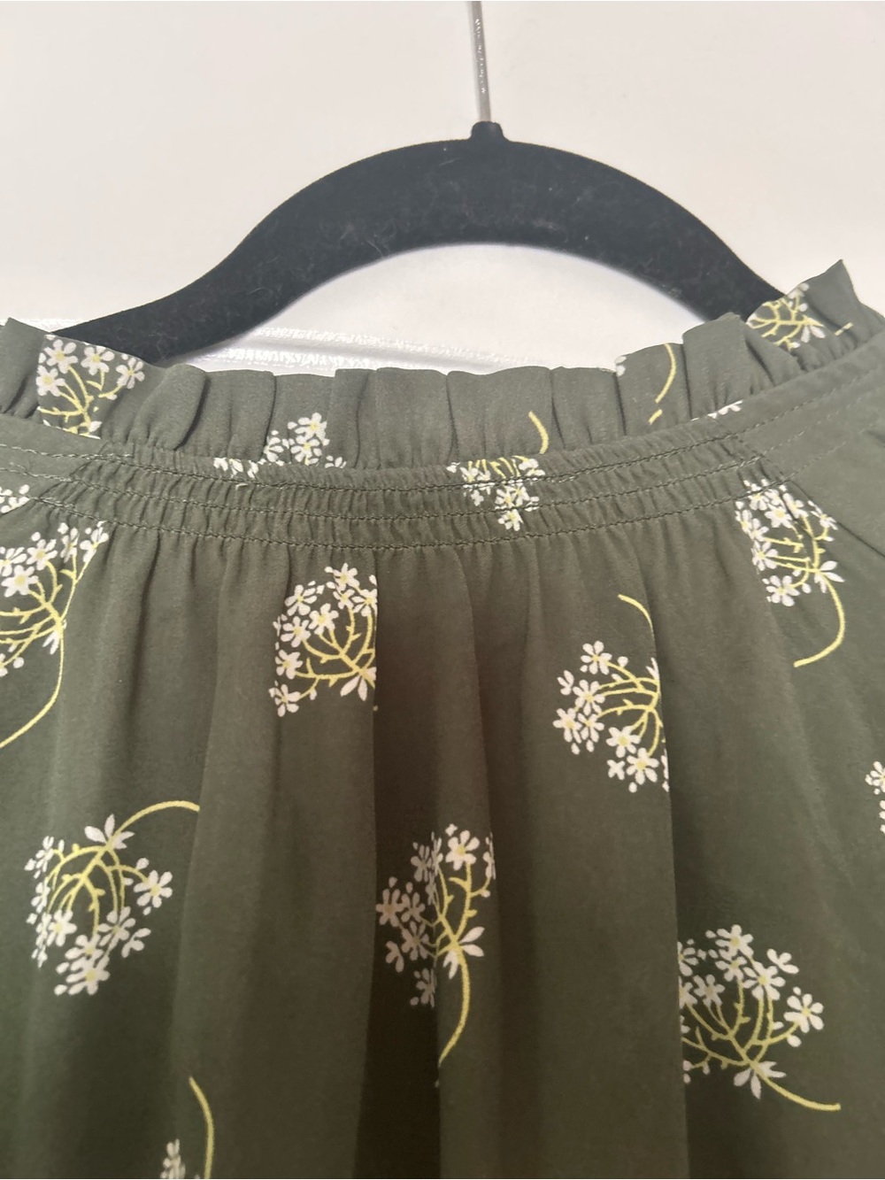 LOFT Olive Green Floral Long-Sleeve Blouse - Picture 8 of 11